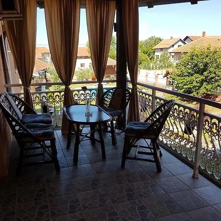 Rose Maison d'hôtes Smederevska Palanka