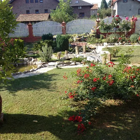 Guest house Rose *